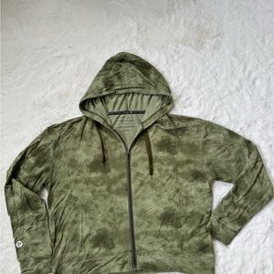 Itworks confidence label zip up hoodie